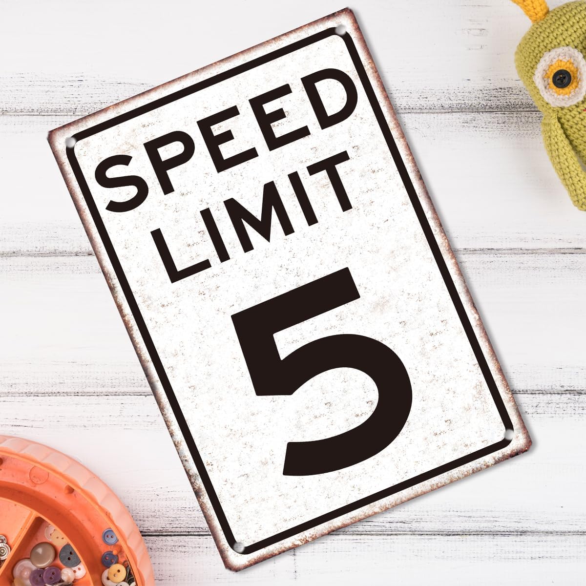 Race Car Birthday Sign，Boys Gifts Retro Tin Signs Speed Limit 5 Sign for Boys Room Man Cave Garage Cars Themed Room Bedroom Vintage Style Decor 8 x 12 Inch