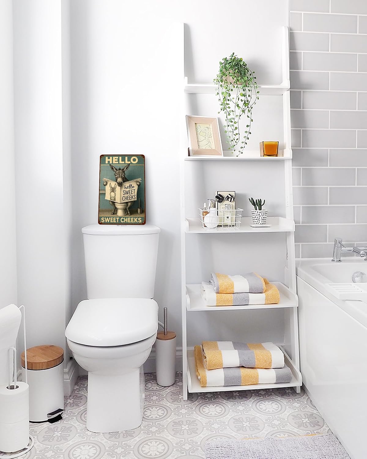 Funy Bathroom Sign Vintage Toilet Metal Tin Signs "Hello Sweet Cheeks" Funny Bathroom Metal Wall Art Print, Toilet Tin Signs Durable Retro Metal Signs Wall Decor Prints for Home, Restroom, Toilet or Bathroom 8x12 Inch