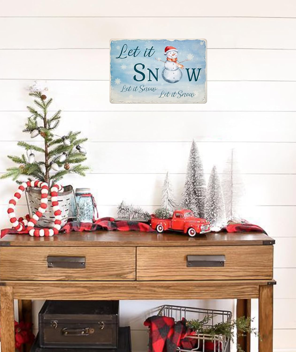 Let It Snow Metal Tin Sign Christmas Theme Vintage Art Poster Winter Snowman Wall Decor for Home Kitchen Cafe Bar Shop Farmhouse Retro Plaque 8x12 Inch