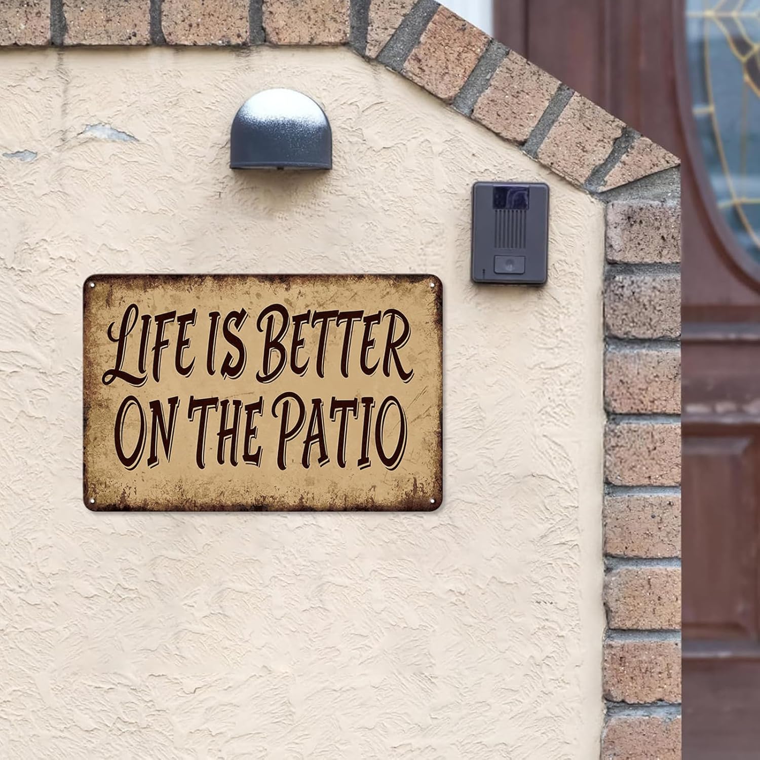 YOYI ART Rustic Metal Sign - Life Is Better On The Patio, Retro Wall Decor Vintage Tin Sign Plaque for Beach House, Garden, Living Room, Bar or Club, 12X 8 Inch