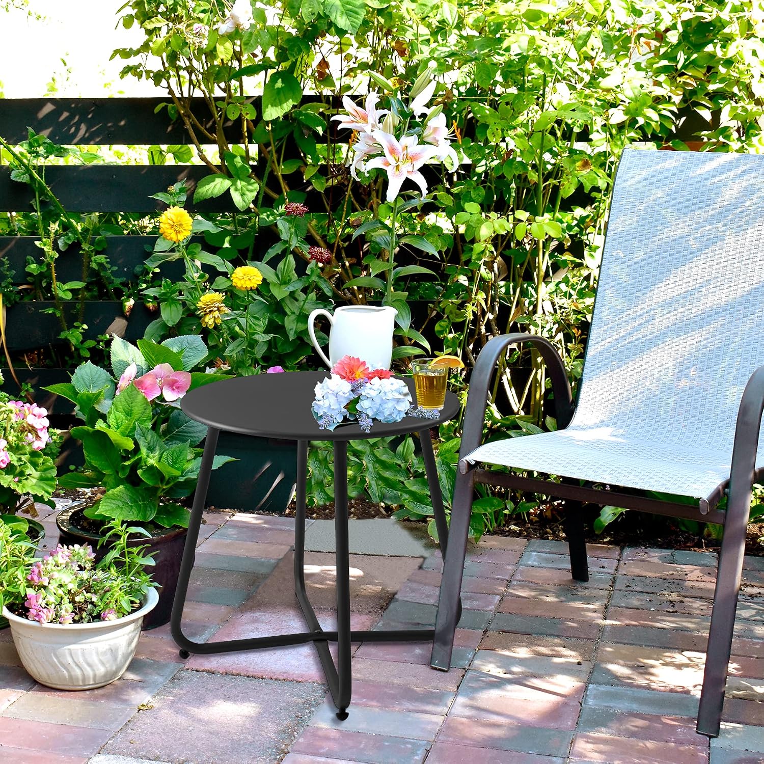 Outdoor Table Small Patio Side Table, Round Metal Side Table, Weatherproof, Portable, Outdoor End for Garden, Balcony, Yard (Black)